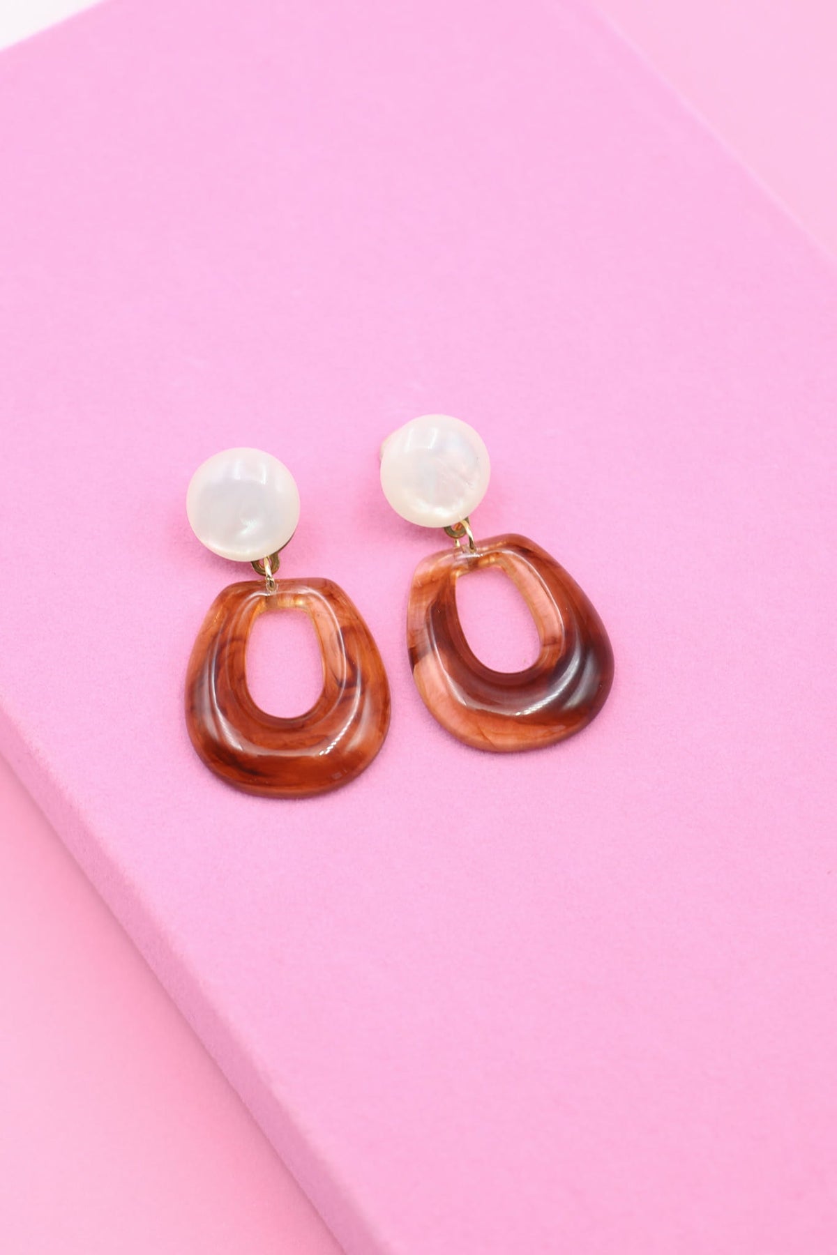 Boucles d’oreilles Bonnie - Blanc nacré et ambre