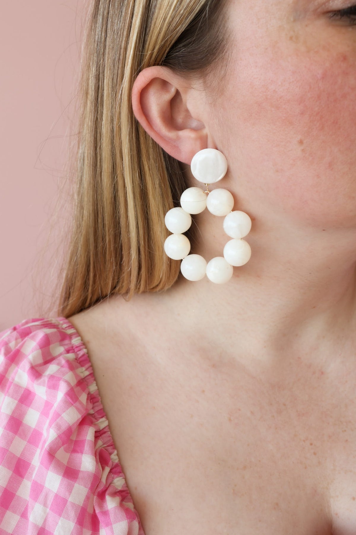 Boucles d’oreilles Gigi – Grand modèle – Blanc